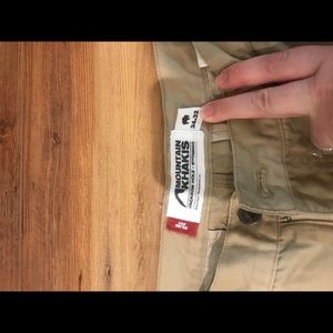 Men’s Slim Fit Mountian Khakis- 34X32